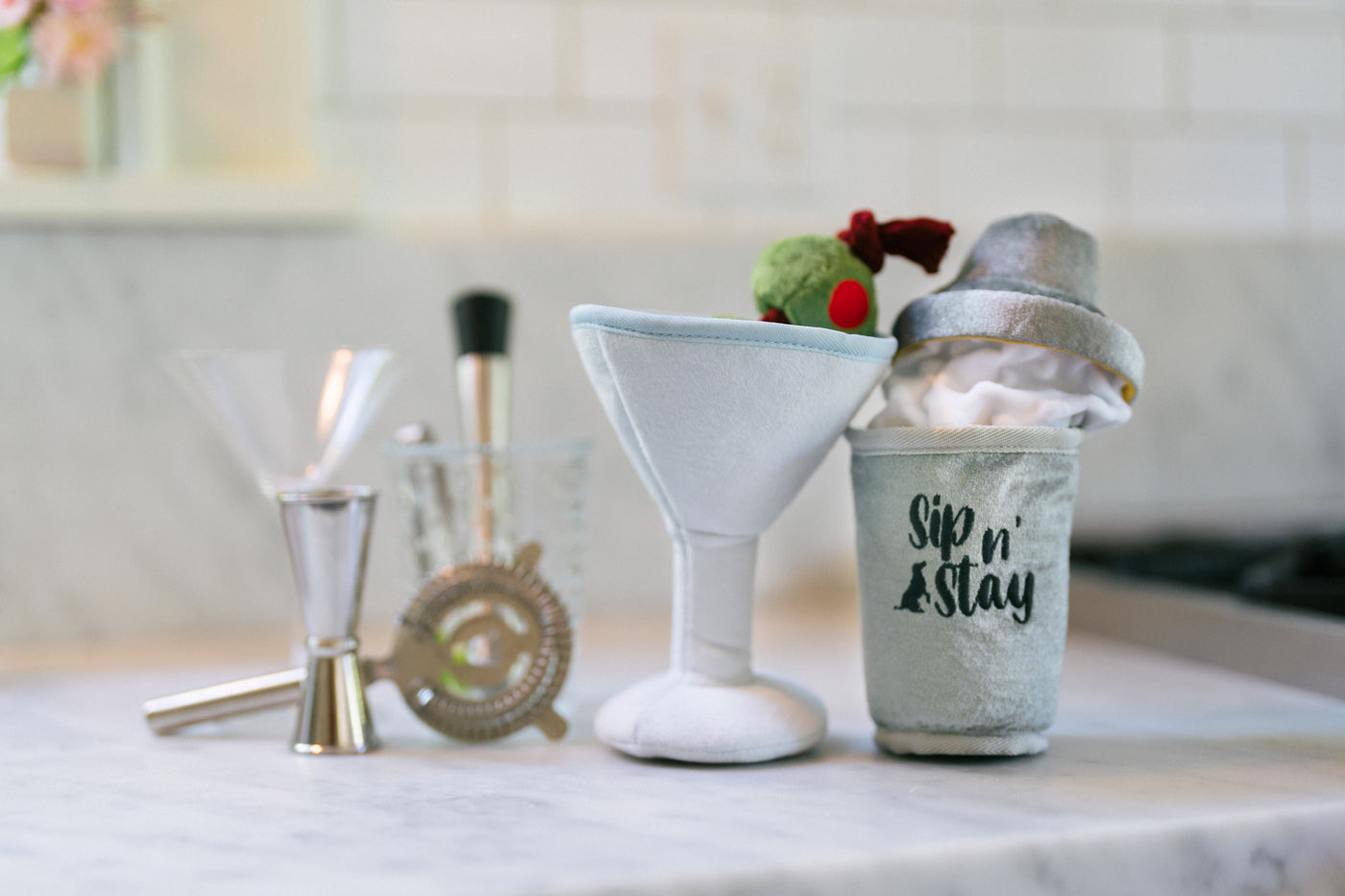Barktender Dogtail Shaker
